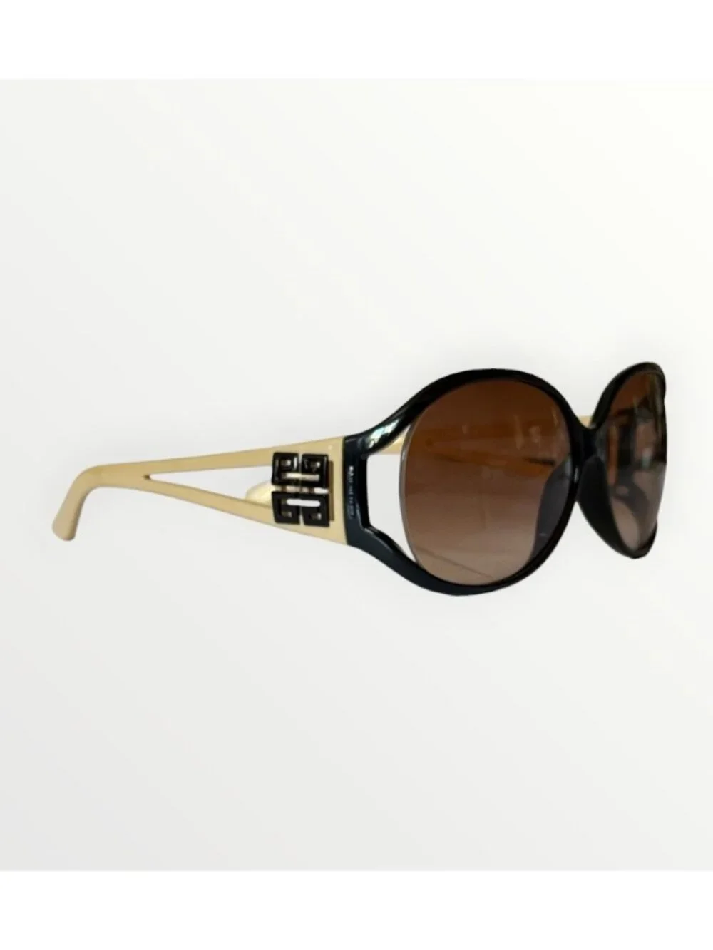 Givenchy statement sunglasses